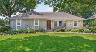 7320 N Garfield Avenue, Gladstone, MO 64118