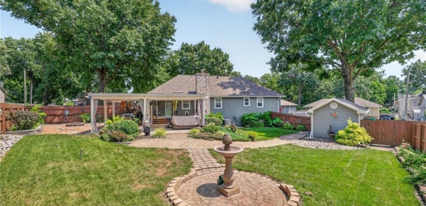 7320 N Garfield Avenue, Gladstone, MO 64118