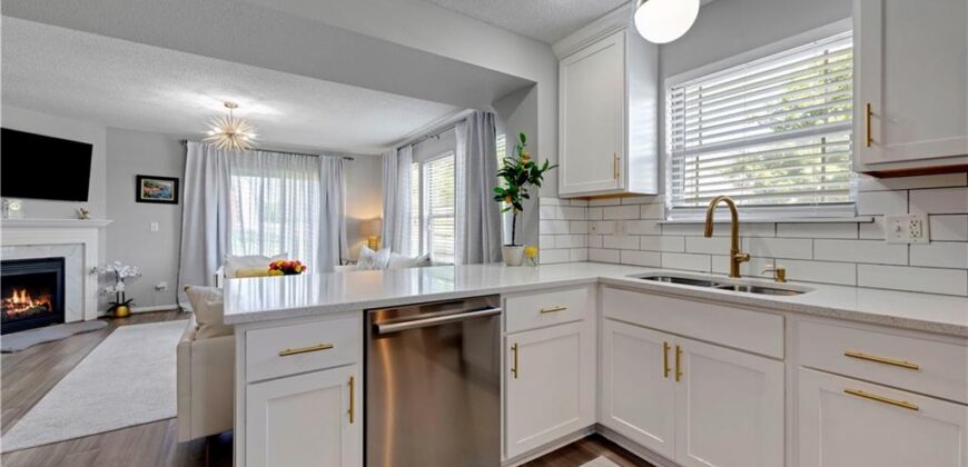 20 NW 95th Place, Kansas City, MO 64155