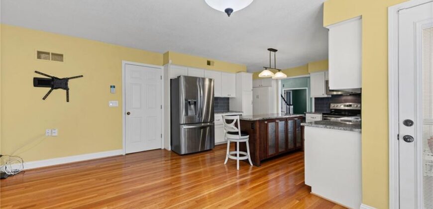 4203 NE 57th Terrace, Kansas City, MO 64119