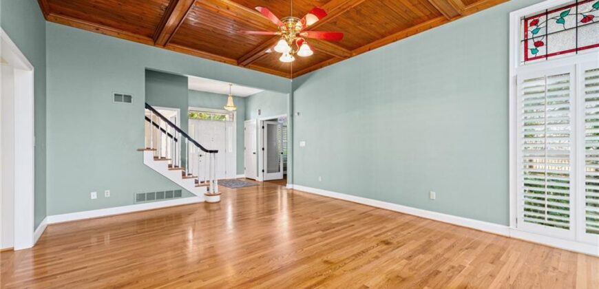 4203 NE 57th Terrace, Kansas City, MO 64119