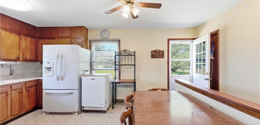 19550 Shane Lane, Weston, MO 64098