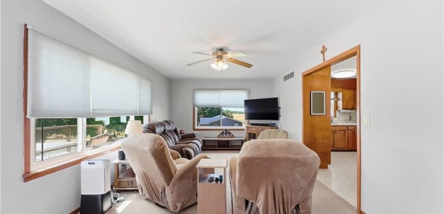 19550 Shane Lane, Weston, MO 64098