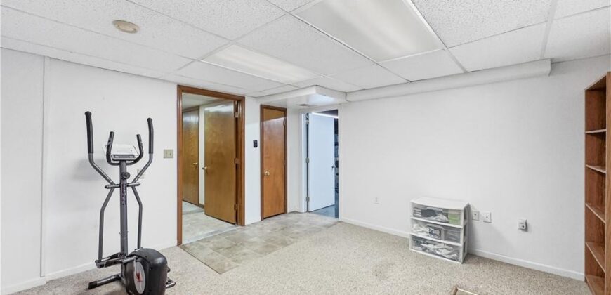 19550 Shane Lane, Weston, MO 64098