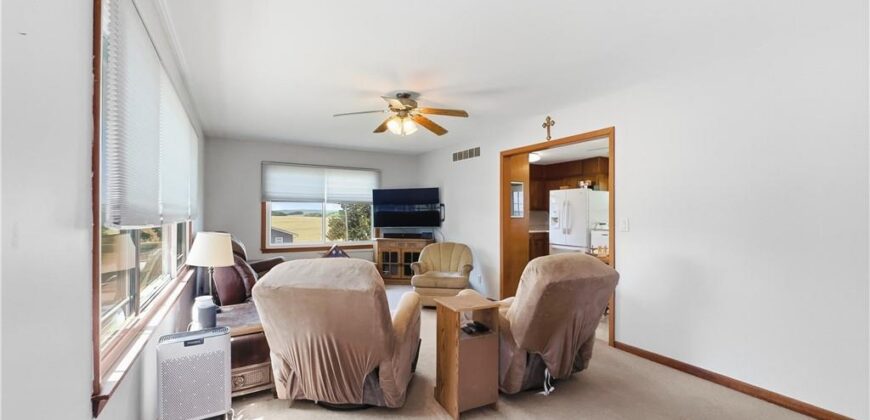 19550 Shane Lane, Weston, MO 64098