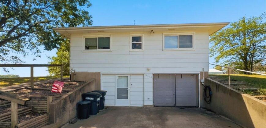19550 Shane Lane, Weston, MO 64098