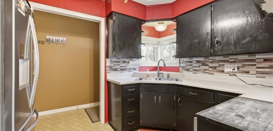 5440 N Cleveland Avenue, Kansas City, MO 64119