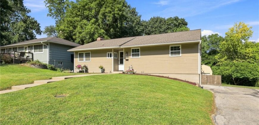 5440 N Cleveland Avenue, Kansas City, MO 64119