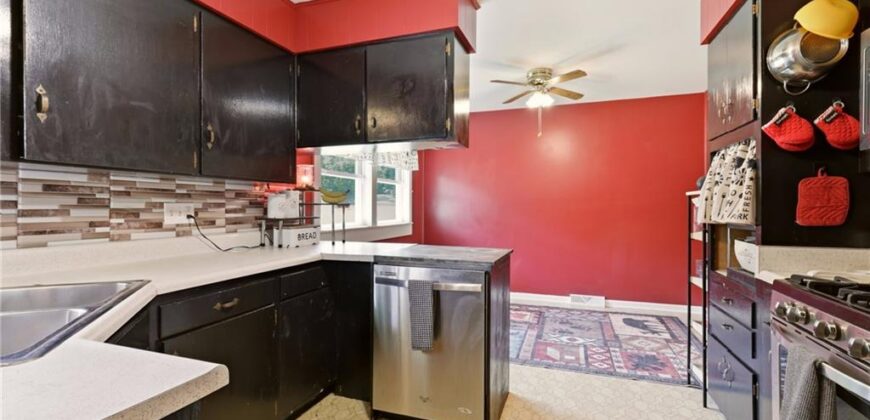 5440 N Cleveland Avenue, Kansas City, MO 64119