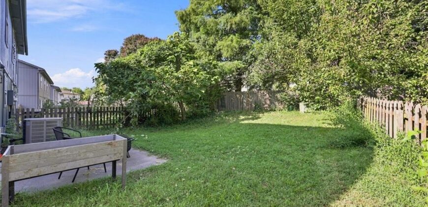 1862 Kingbird Lane, Liberty, MO 64068