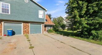 1862 Kingbird Lane, Liberty, MO 64068