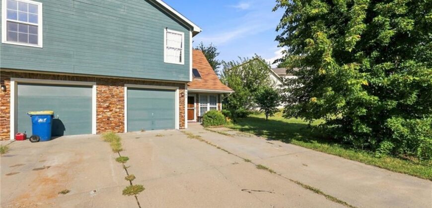1862 Kingbird Lane, Liberty, MO 64068