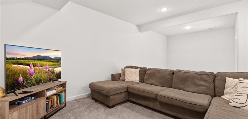 9217 NE 110th Terrace, Kansas City, MO 64157