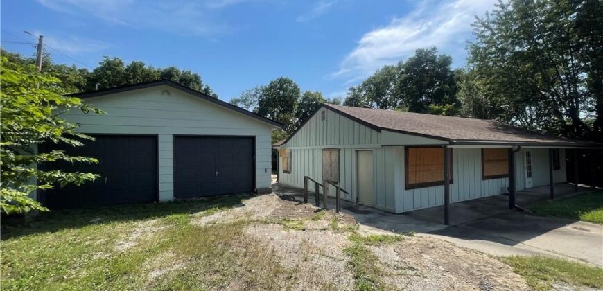 1125 Elizabeth Street, Liberty, MO 64068