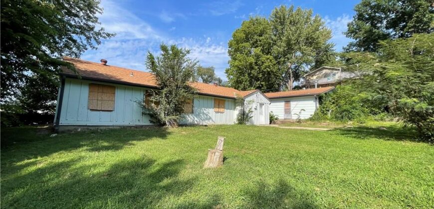 1125 Elizabeth Street, Liberty, MO 64068