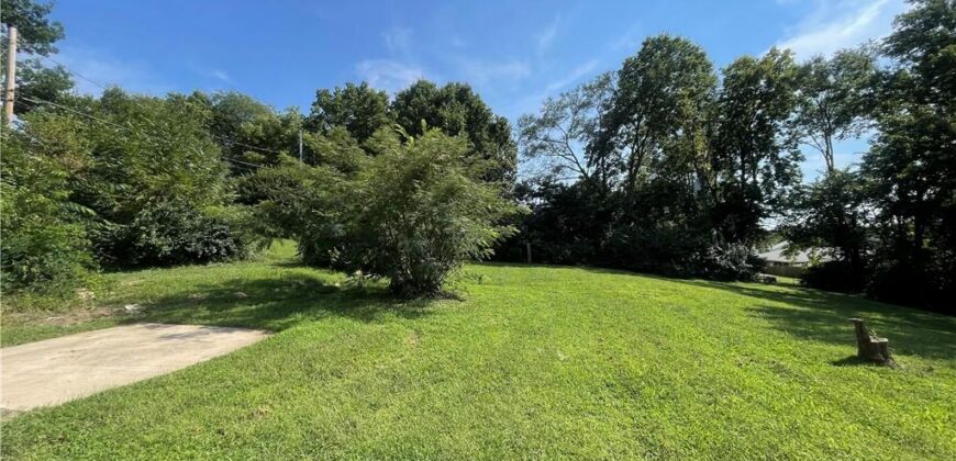 1125 Elizabeth Street, Liberty, MO 64068