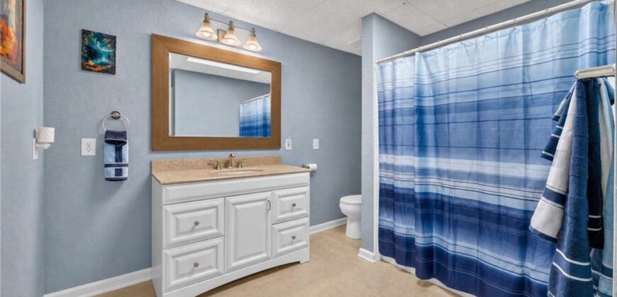 420 Crown Hill Road, Excelsior Springs, MO 64024
