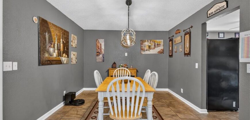 420 Crown Hill Road, Excelsior Springs, MO 64024