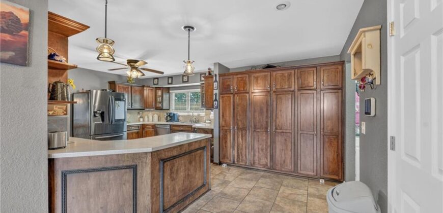 420 Crown Hill Road, Excelsior Springs, MO 64024