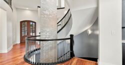 10239 N Kansas Avenue, Kansas City, MO 64155