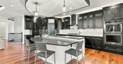 10239 N Kansas Avenue, Kansas City, MO 64155