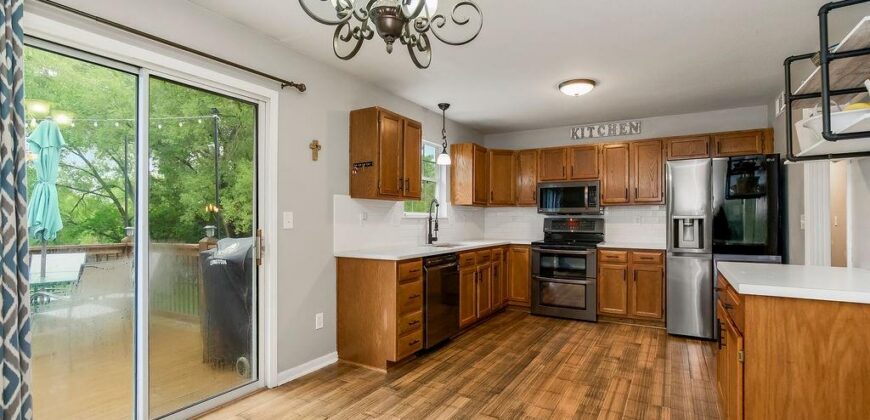 11129 N Main Street, Kansas City, MO 64155