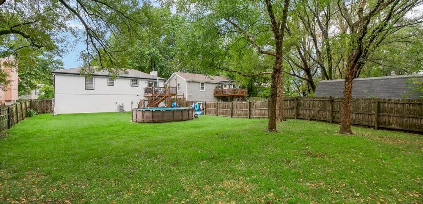 11129 N Main Street, Kansas City, MO 64155