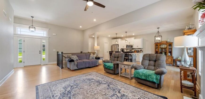 1719 Johnston Street, Liberty, MO 64068