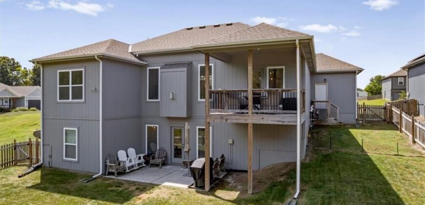 1719 Johnston Street, Liberty, MO 64068