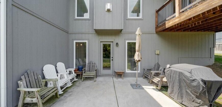 1719 Johnston Street, Liberty, MO 64068