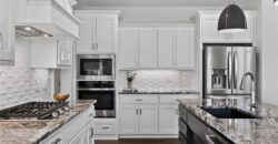 10514 N Hawthorne Avenue, Kansas City, MO 64157
