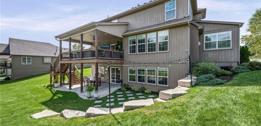 7853 N Kirkwood Avenue, Kansas City, MO 64151
