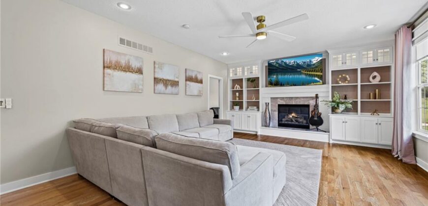 7853 N Kirkwood Avenue, Kansas City, MO 64151