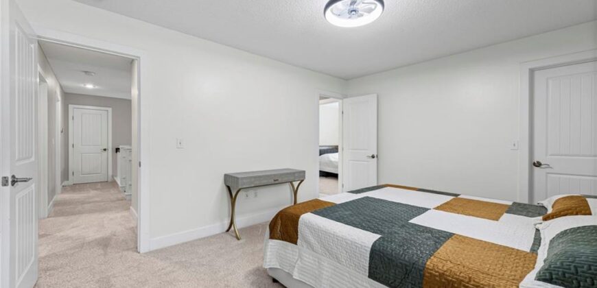 7853 N Kirkwood Avenue, Kansas City, MO 64151