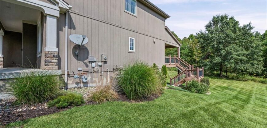 7853 N Kirkwood Avenue, Kansas City, MO 64151