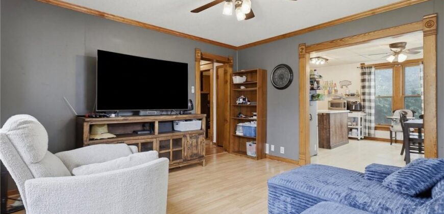 1300 Kearney Road, Excelsior Springs, MO 64024