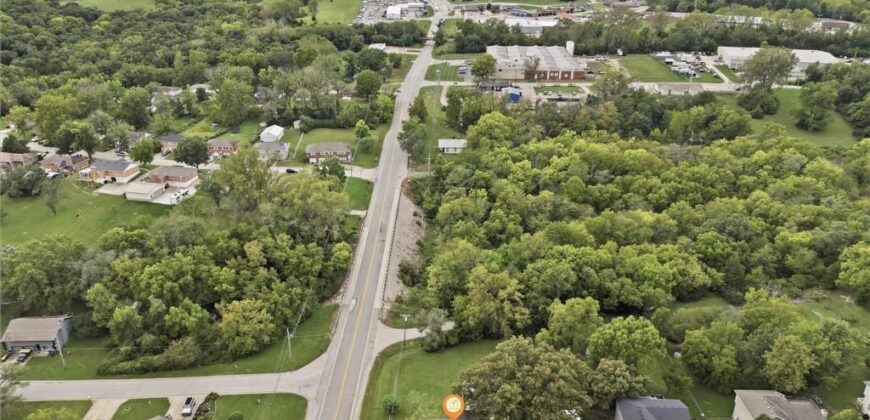1300 Kearney Road, Excelsior Springs, MO 64024