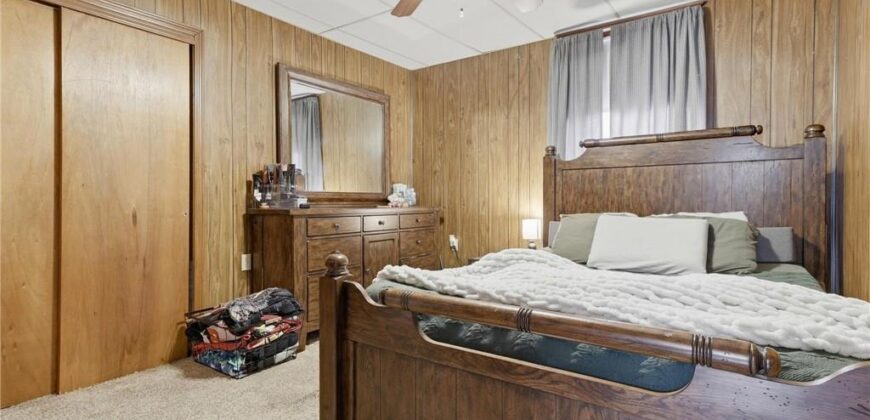 1300 Kearney Road, Excelsior Springs, MO 64024