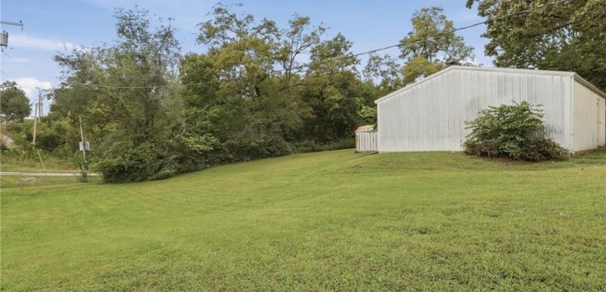1300 Kearney Road, Excelsior Springs, MO 64024