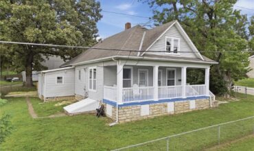 1300 Kearney Road, Excelsior Springs, MO 64024