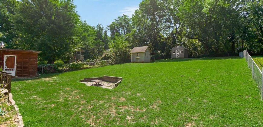 3111 NE 39th Street, Kansas City, MO 64117
