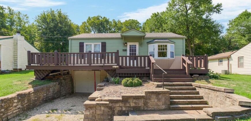 3111 NE 39th Street, Kansas City, MO 64117