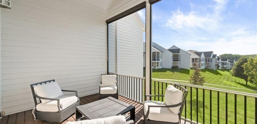 6140 Lime Stone Court, Parkville, MO 64152