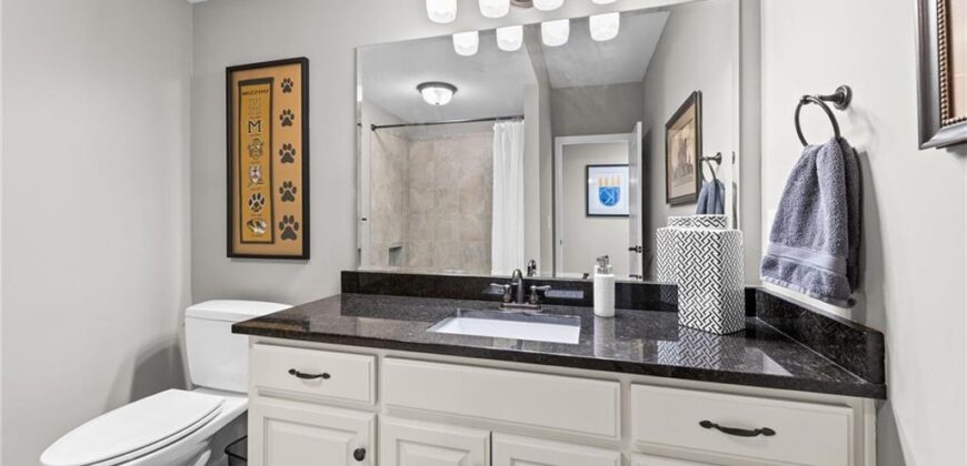 6140 Lime Stone Court, Parkville, MO 64152