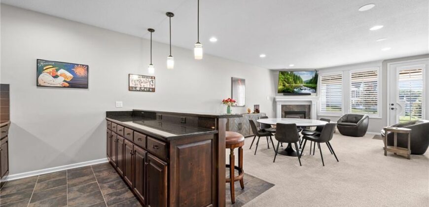 6140 Lime Stone Court, Parkville, MO 64152