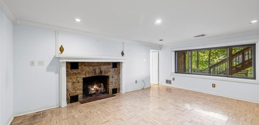 9609 NW 77th Terrace, Weatherby Lake, MO 64152