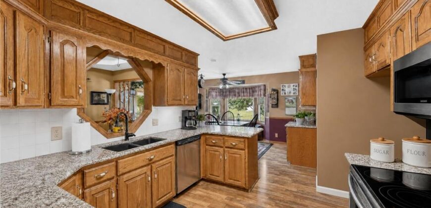 14318 Kimberly Drive, Excelsior Springs, MO 64024