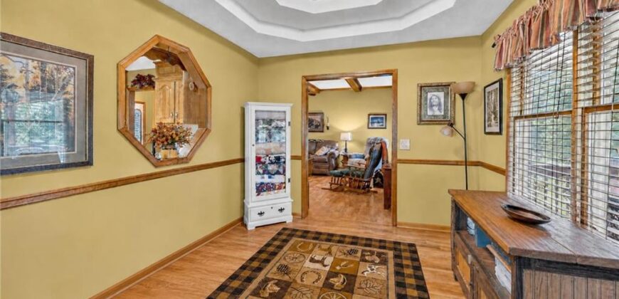 14318 Kimberly Drive, Excelsior Springs, MO 64024