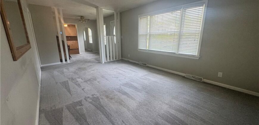 3736 N Lister Avenue, Kansas City, MO 64117