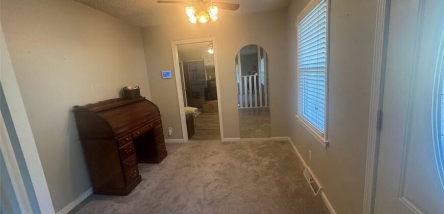 3736 N Lister Avenue, Kansas City, MO 64117